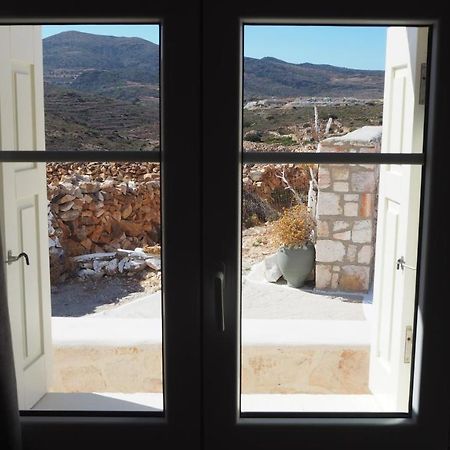Ataraxia- Stonebuilt Studios And Apartments Kimolos Luaran gambar