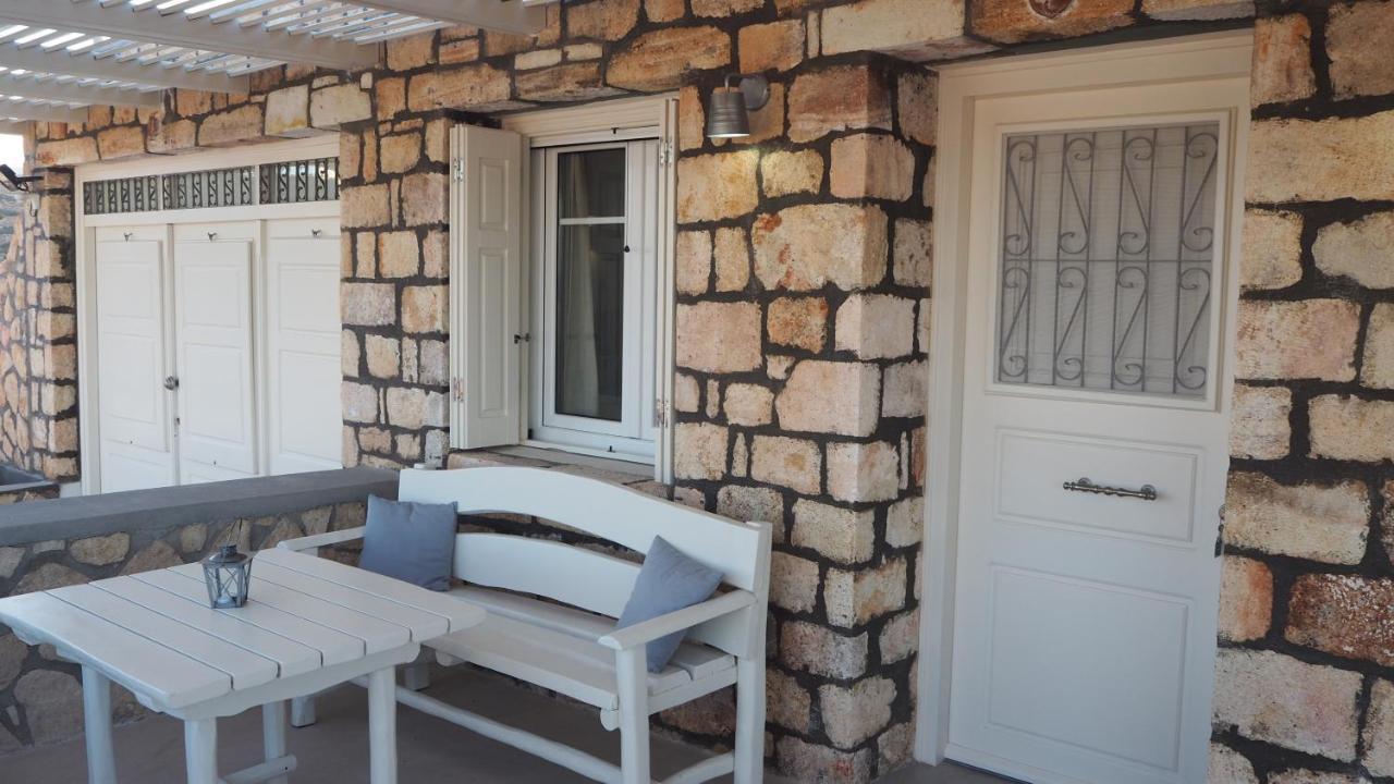 Ataraxia- Stonebuilt Studios And Apartments Kimolos Luaran gambar