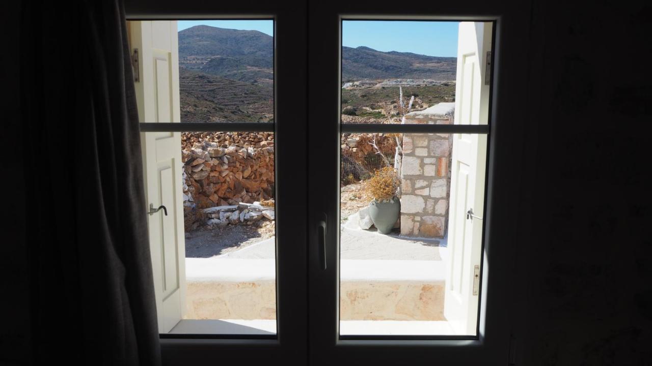 Ataraxia- Stonebuilt Studios And Apartments Kimolos Luaran gambar